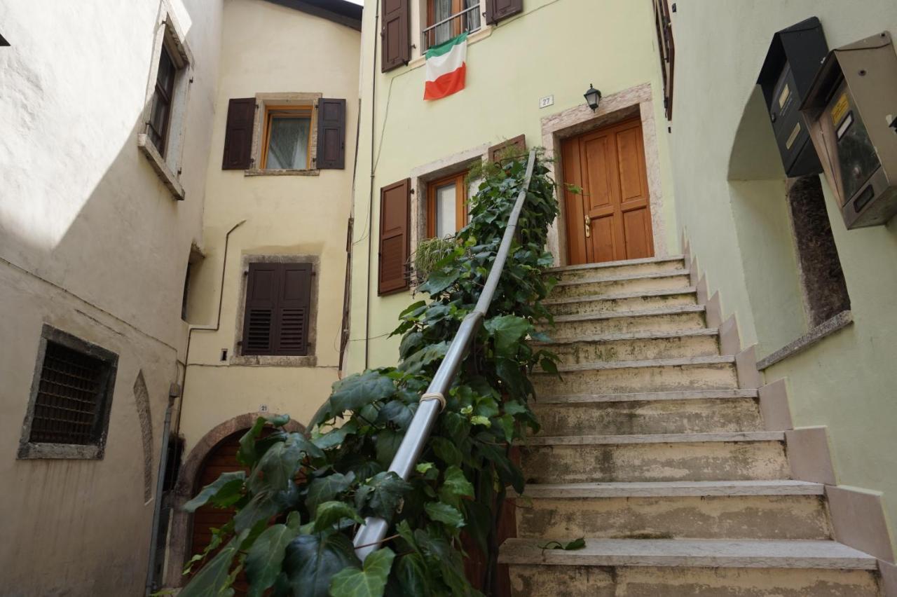 Apartamento La Casa di Elda Arco Exterior foto